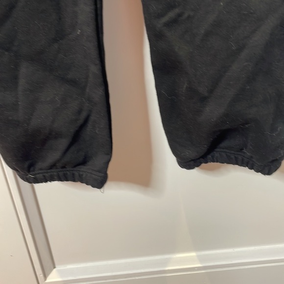 Cute jumpsuit for girls!  NWT size 12/lg. originally purchased at the Bay - Picture 4 of 6